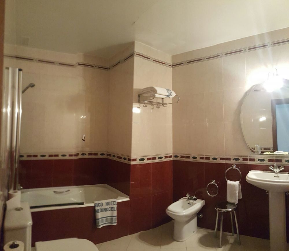 מדינצ'לי Hotel Nico מראה חיצוני תמונה
