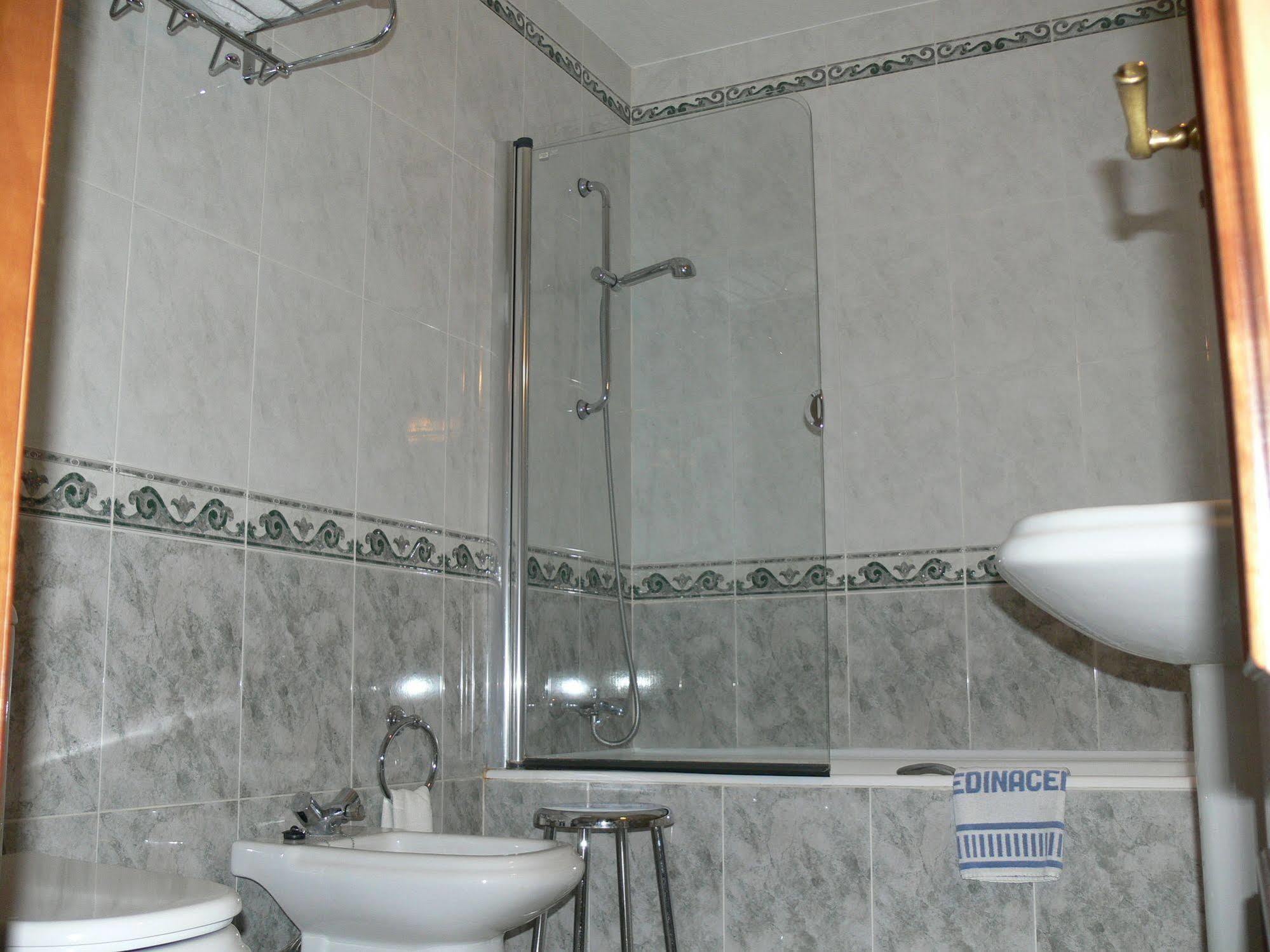 מדינצ'לי Hotel Nico מראה חיצוני תמונה